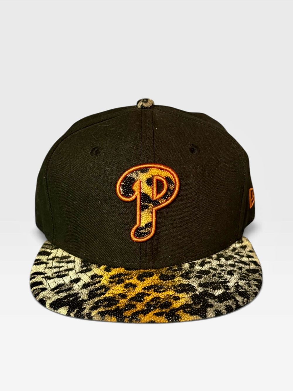 Women’s New Era Philadelphia Phillies Flat Brim Cap